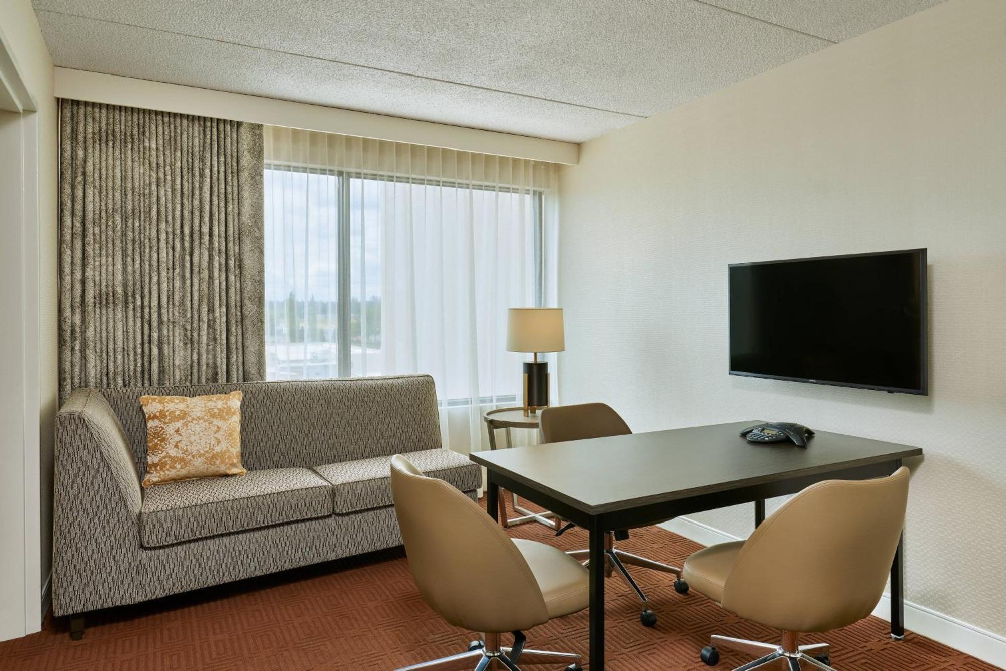 Sheraton Portland Airport Hotel Екстериор снимка