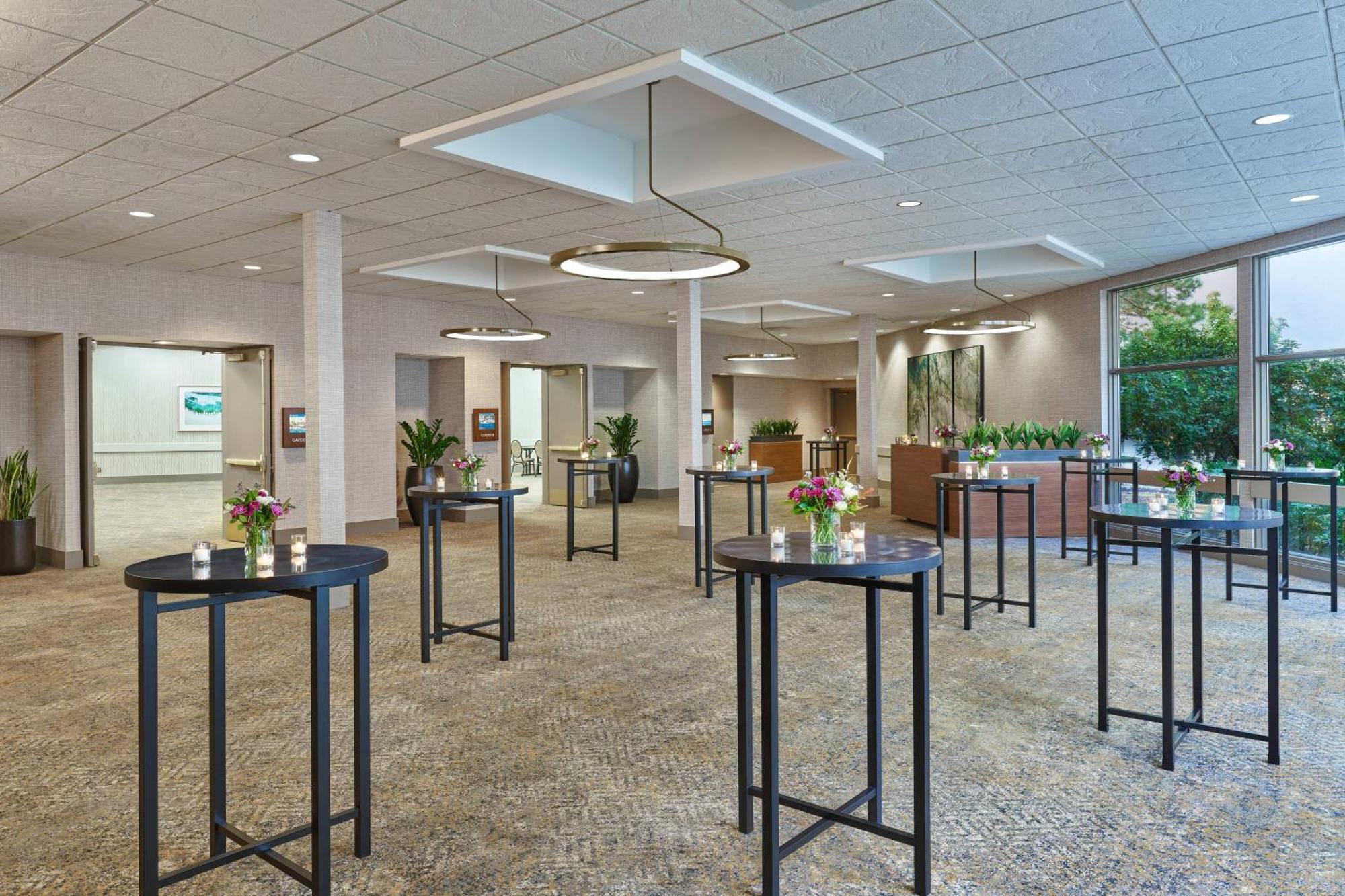 Sheraton Portland Airport Hotel Екстериор снимка